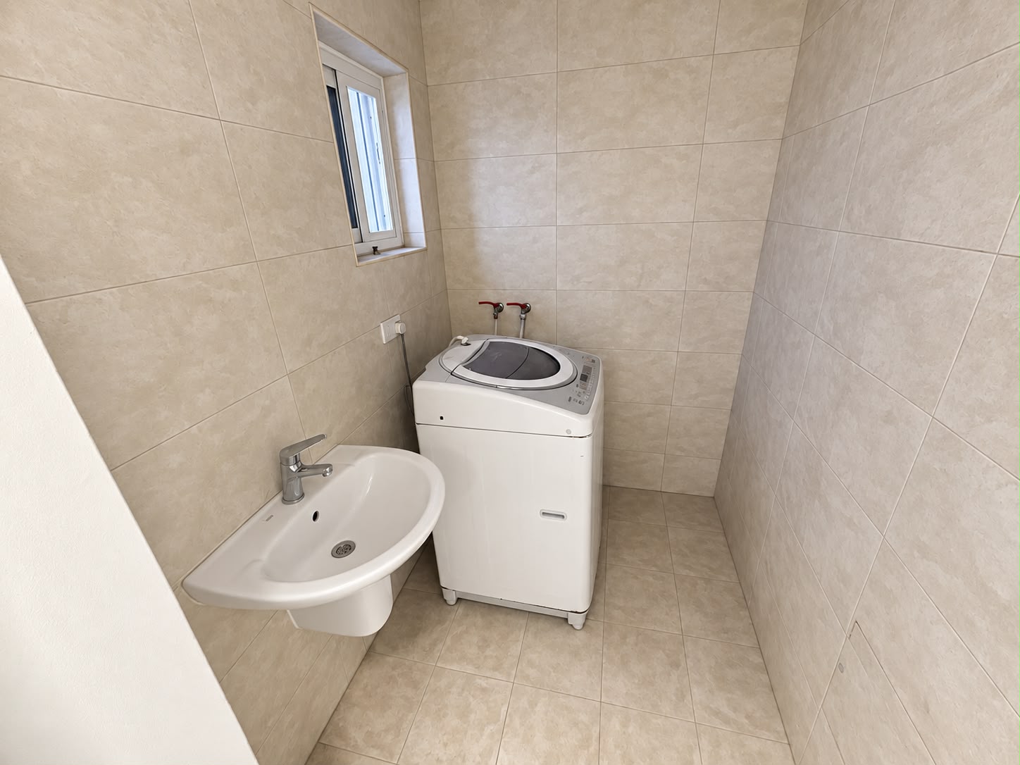 Property image8